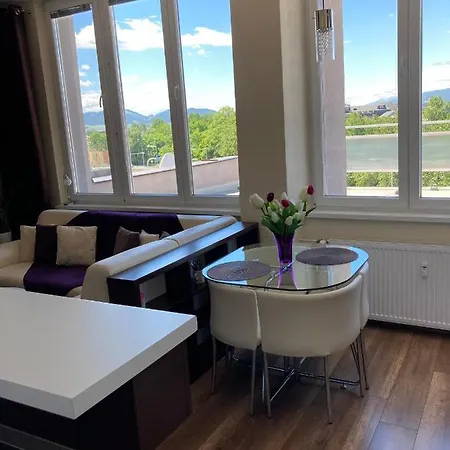 Hightatras View Centrum Appartement Poprad